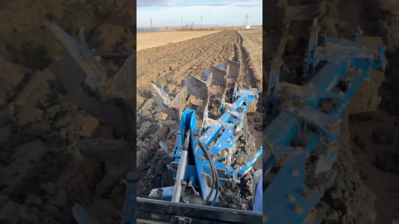 New Holland 8360 plows in the mud platy imathias