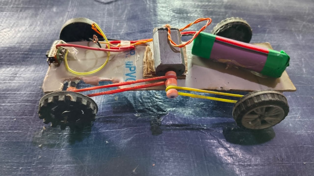 सबसे तगड़ा टाइटल: DIY 4x4 Cardboard Car | घर पर बनाएं शक्तिशाली 4x4 ऑफ-रोड कार