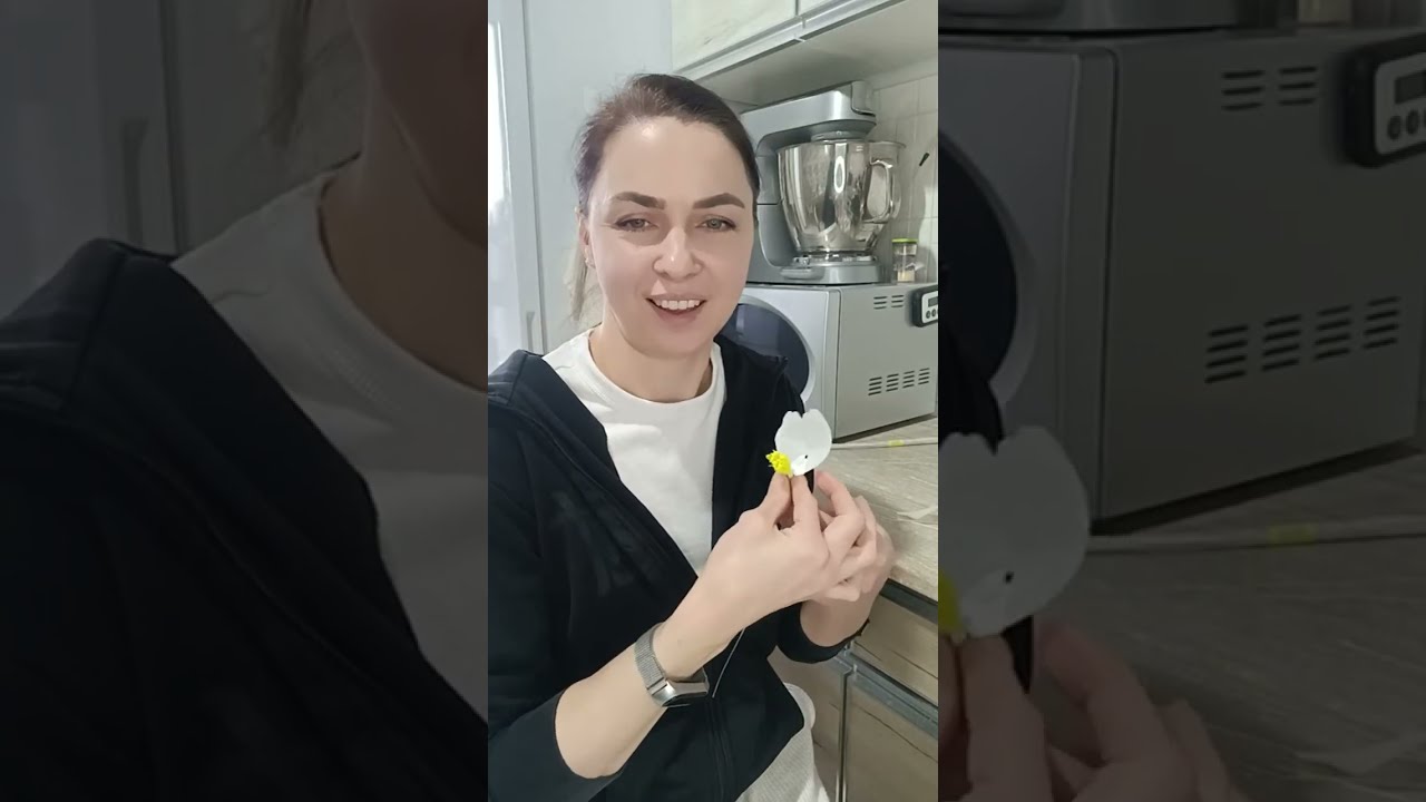 декор з вафельного паперу на торт
