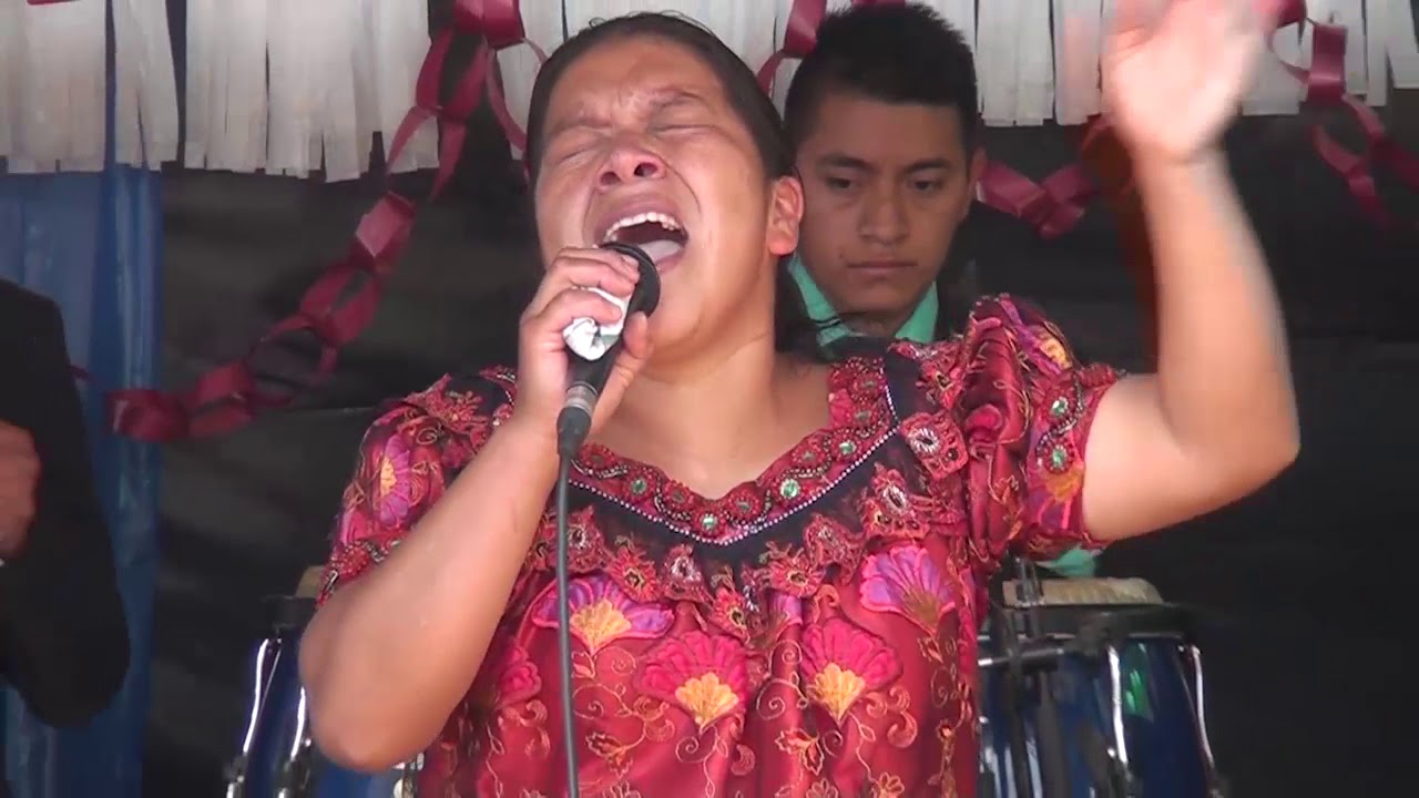 Solista Catarina Sajvin Pérez Video En Vivo Volumen 11 Coros