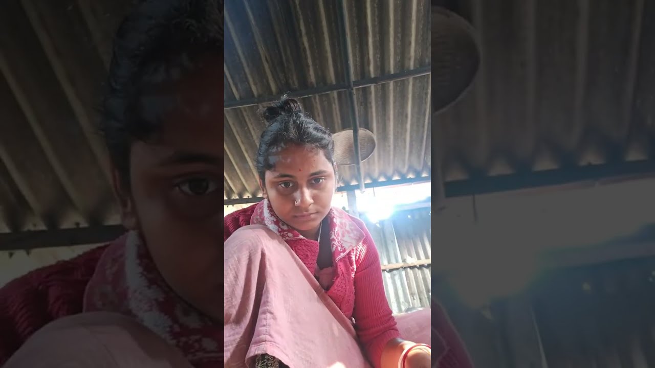 গুড  মৰ্ণিং  বন্ধুরা  সকাল  সকাল  চলে  আসলাম  লাইভে