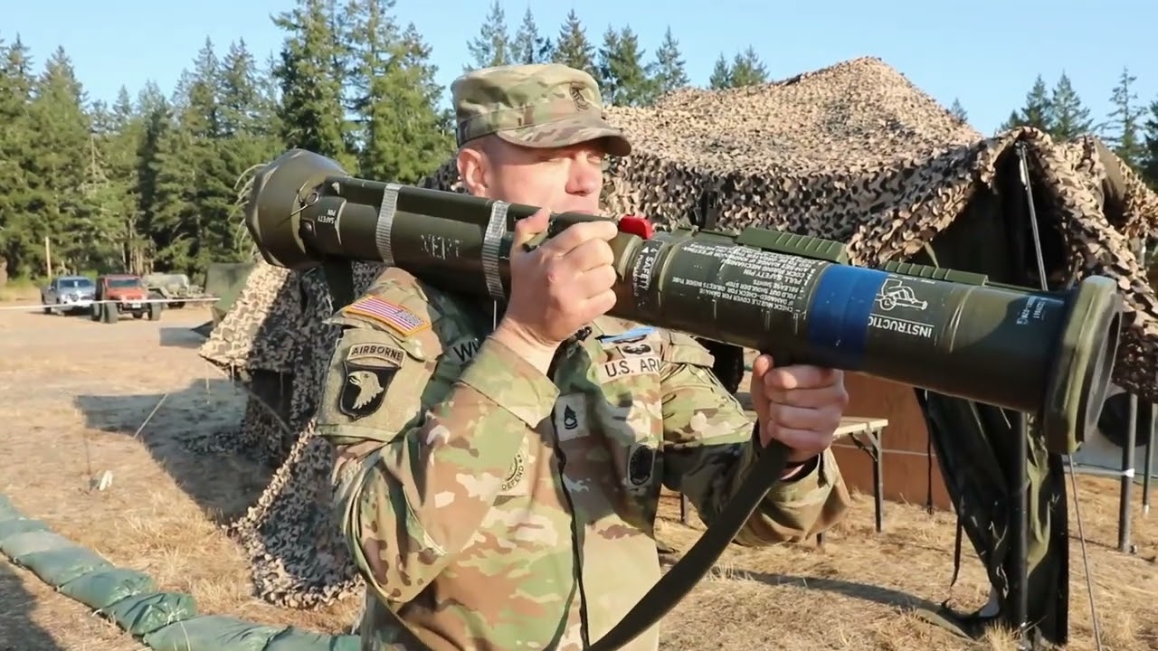 1-2 Stryker Brigade Combat Team | Demonstrates procedures when operating an anti-tank (AT4) weapon