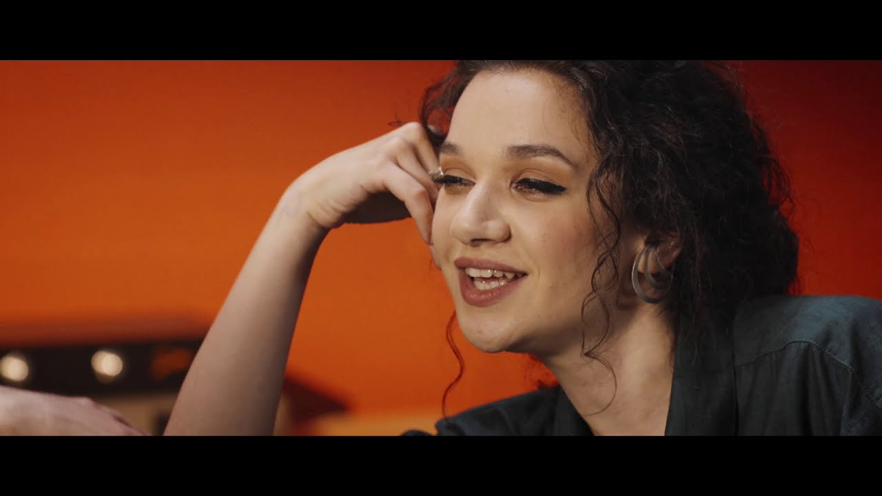 Katarina Pejak - Roads That Cross (Official Music Video)