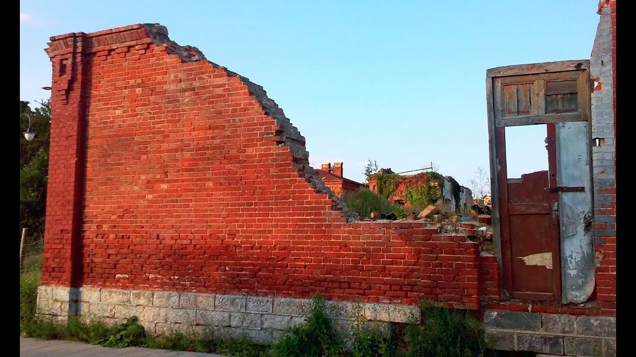 Kareivinių griuvėsiai Auk&scaron;tojoje Panemunėje (Kaunas)