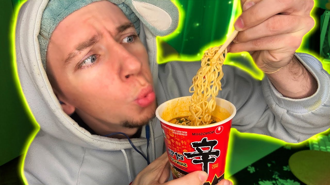 АСМР МУКБАНГ 🤤 ОСТРАЯ КОРЕЙСКАЯ ЛАПША 🍜💛