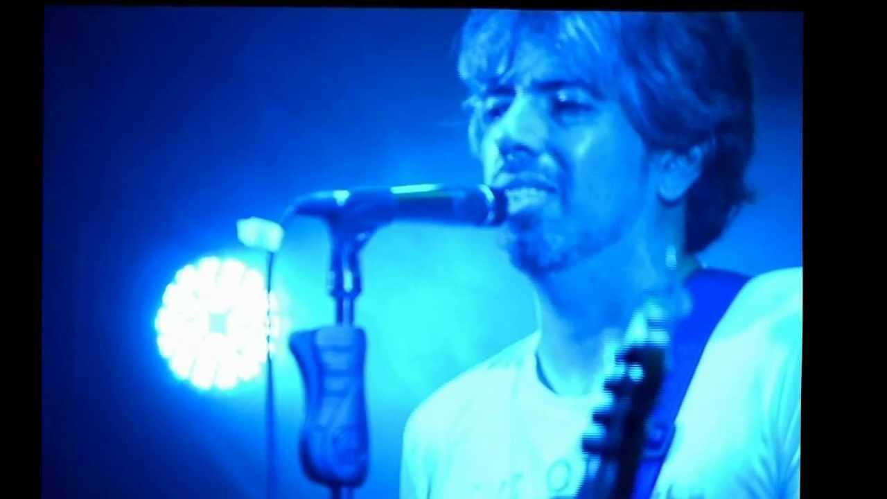 Cementerio Club - Muladar (La Noche 17/05/2012) Canción: 18/19