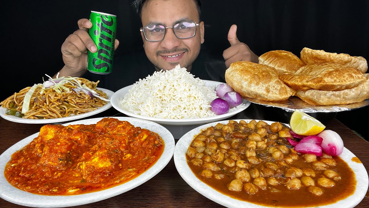 SPICY 🥵PANEER BUTEER MASALA WITH  CHOLE AND PURII | ASMR MUKBANG | INDIAN FOOD  #paneerbuttermasala 
