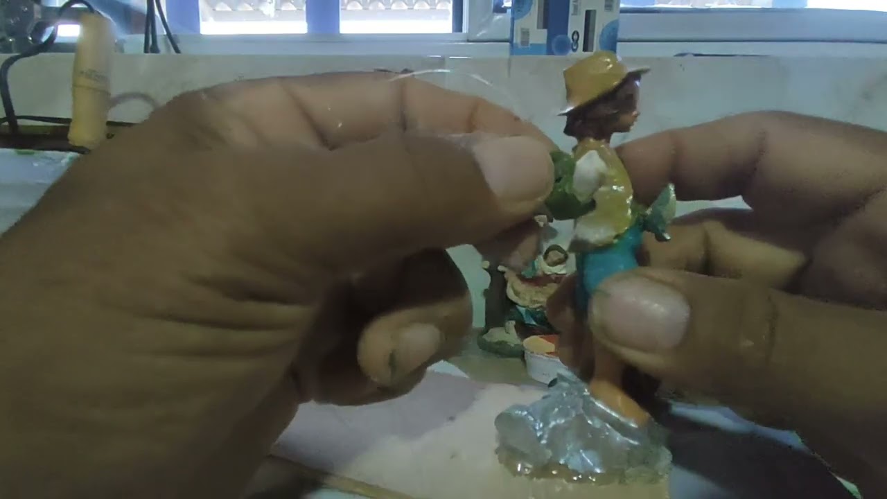 Pescador de 9 cms con movimiento