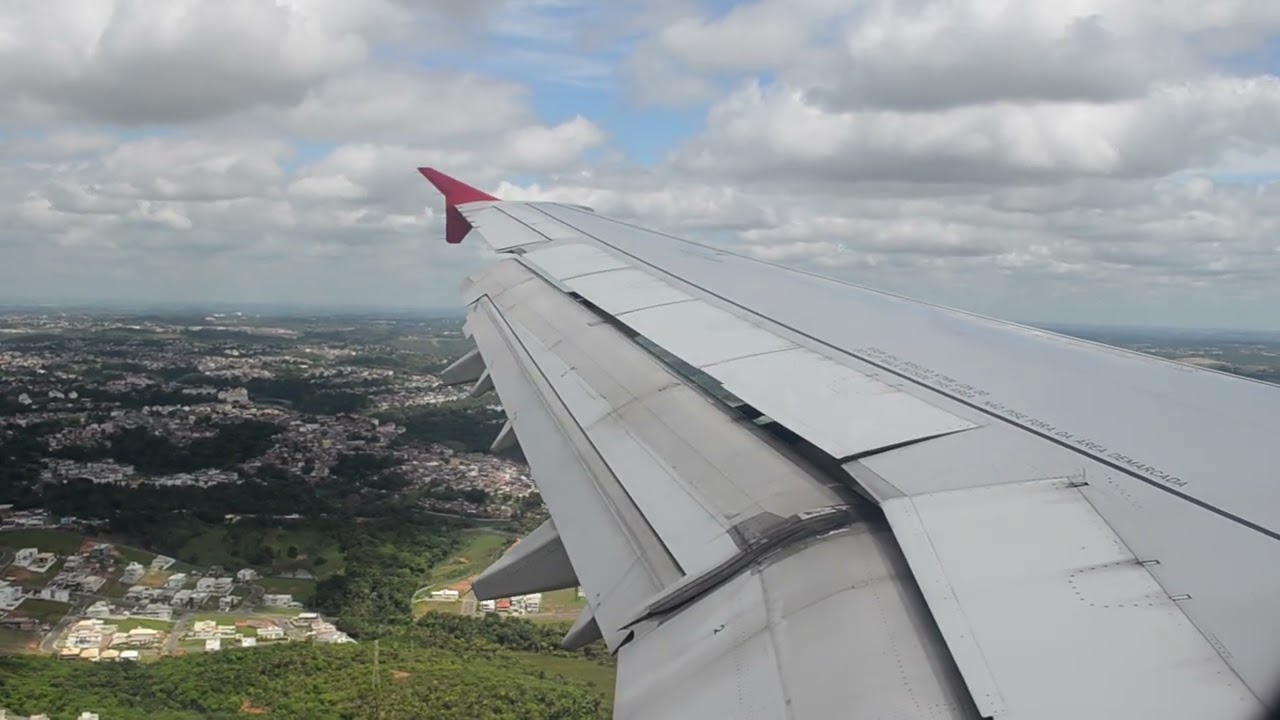 Pouso em Salvador - SSA Procedente de Guarulhos - GRU - TAM Airbus A319 - 2015