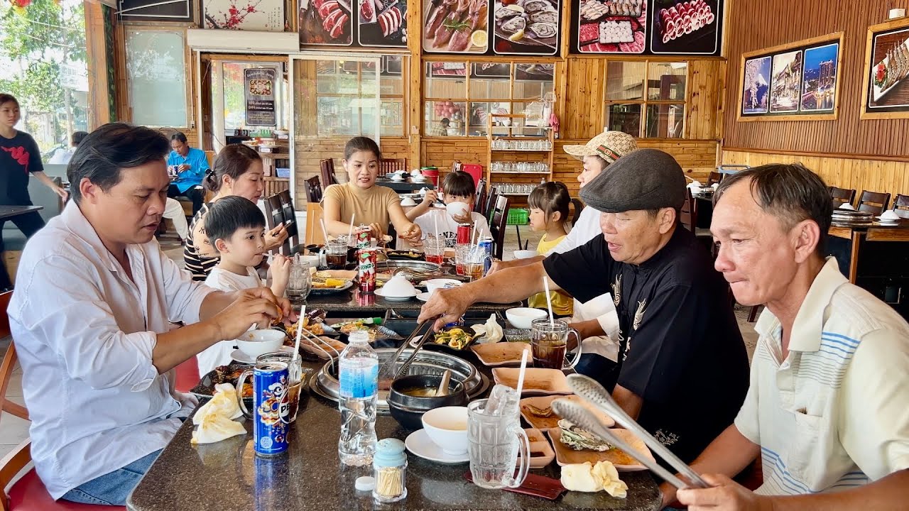 Phương Nhận Quà Lớn-Từ Anh Hứa Đại Qua ( Cali-Q Cam ) Và Bữa Buffet Hoành Tráng Cho Gia Đình/KPV