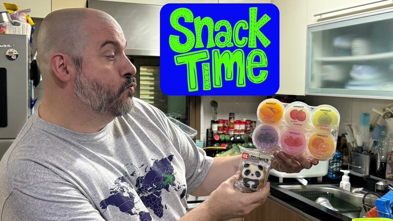 Korean Snack Review | Pudding Cups & Panda Cake Taste Test