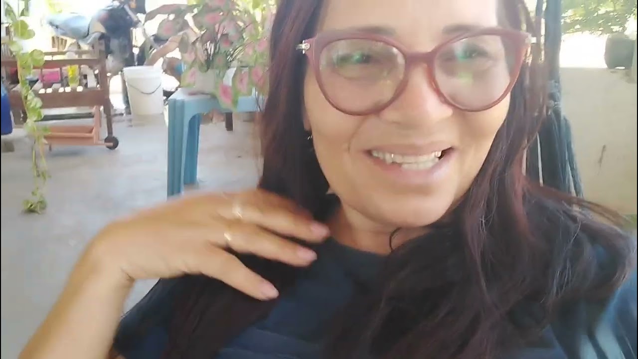Assistam o vídeo está maravilhoso, curtam e de um joinha, que Deus abençoe cada um inscrito!