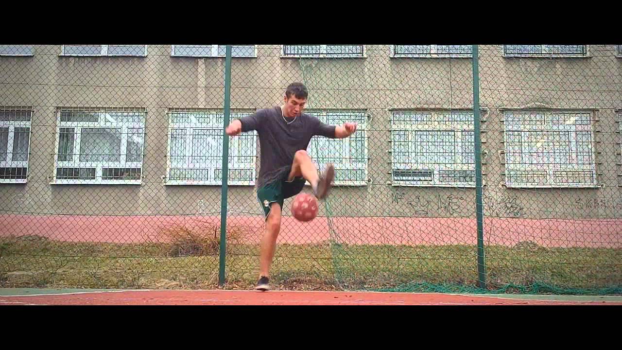 Freestyle Football Ziomal- No easy way out