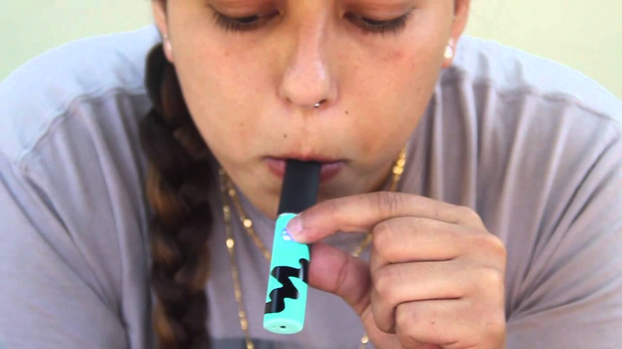 LETISHA BOO -THE CLOUDVAPES PEN