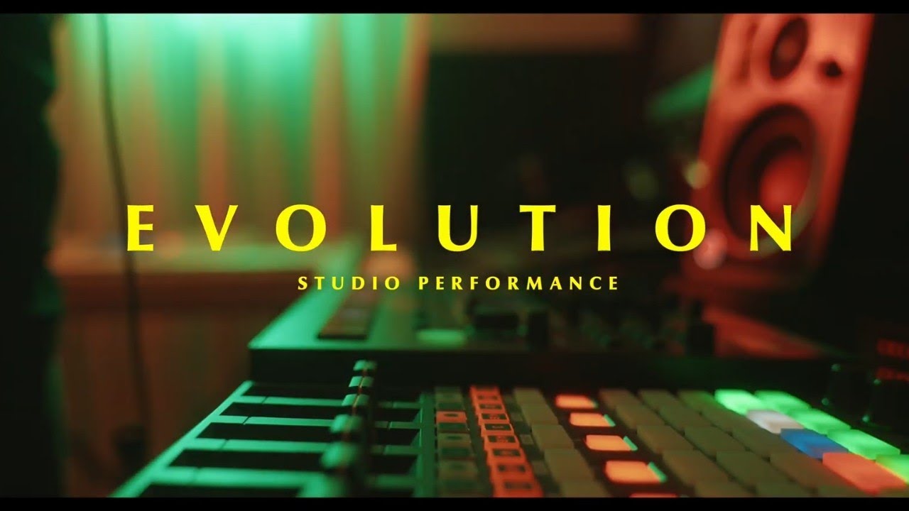 Synthonia - Evolution (Studio Performance)