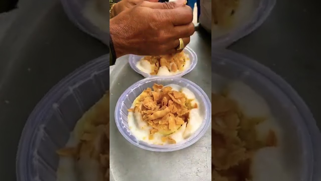 Dahi Bhalla Chaat #shorts #streetfood #dahiballa #dahibhallachaat #dahibhallarecipe #dahichat