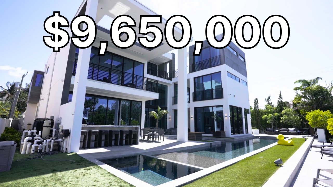 Inside a 7-Bedroom Waterfront Mansion in Middle River, Fort Lauderdale | Luxury Home Tour