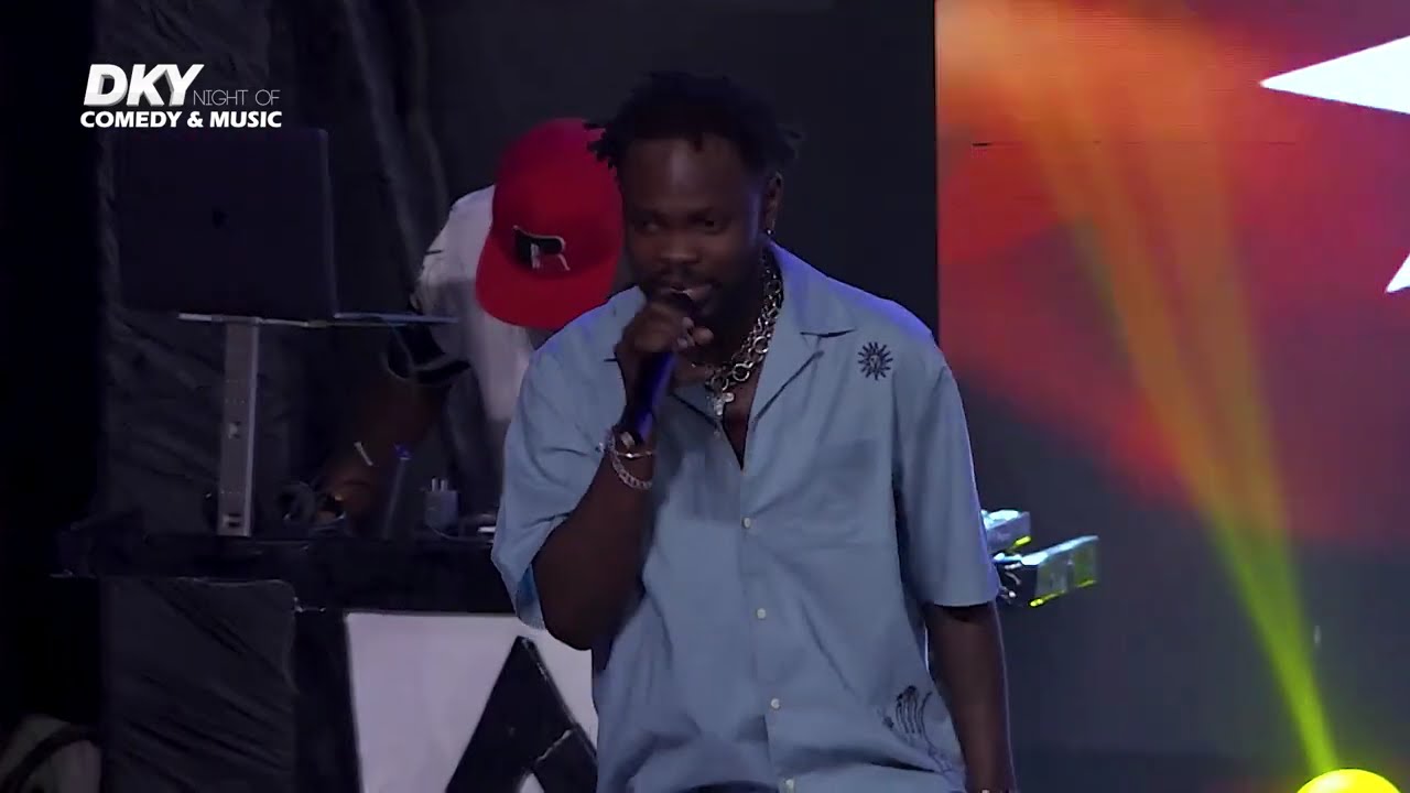 Wow Fameye is a star Performer: watch his Mouthwatering Performance at DKY night of comedy and Music