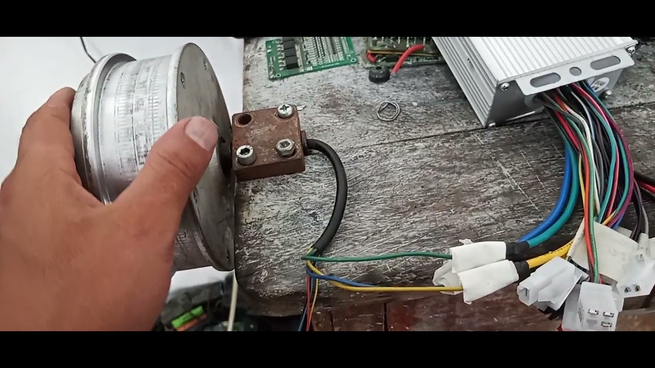 RoRoTEC como configurar y probar una controladora universal de 48v 450 vatios