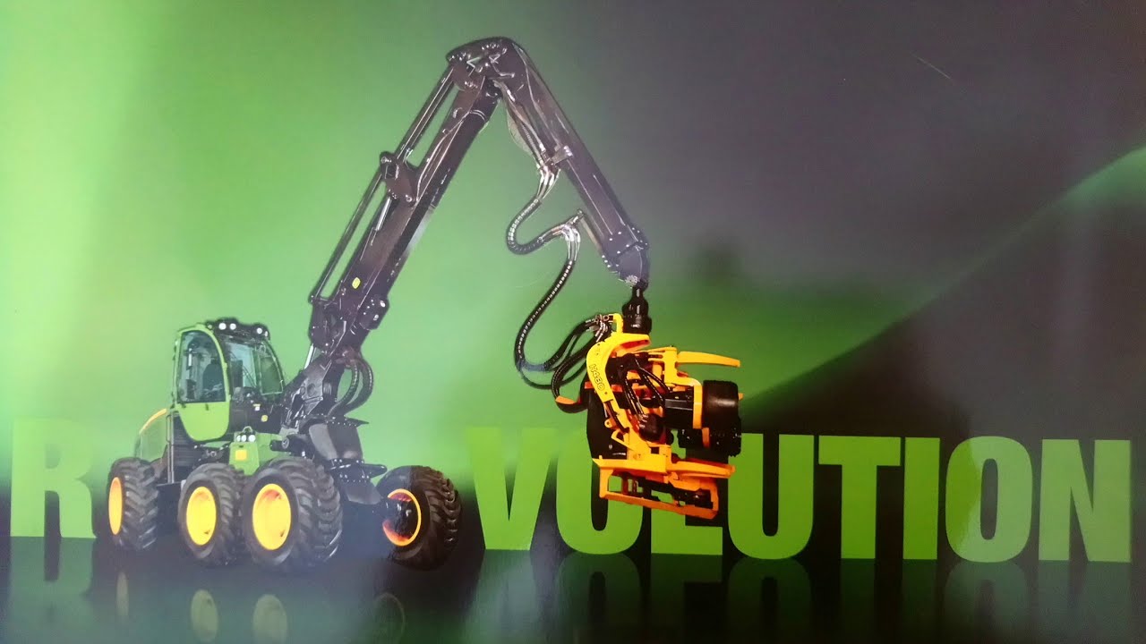 JOHN DEERE 1270G лес