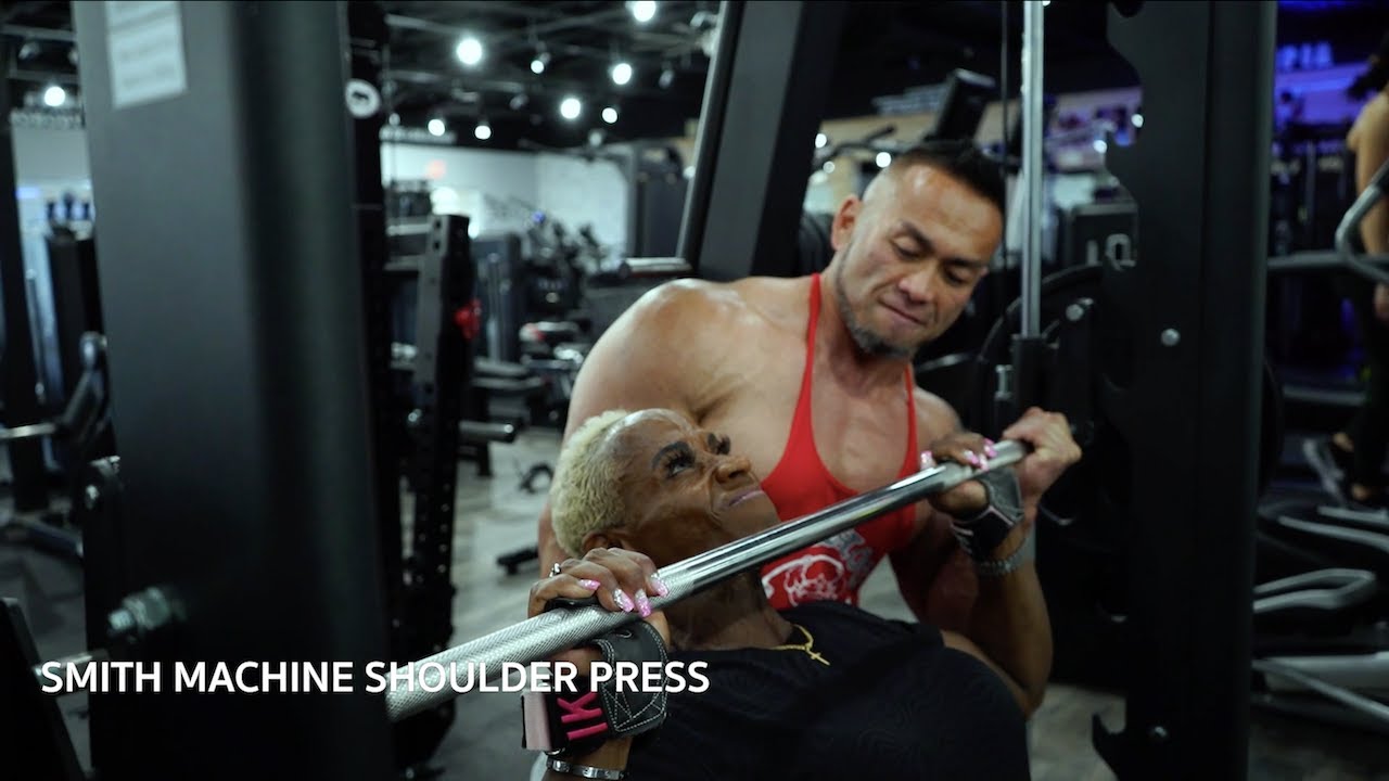 TRAIN SHOULDERS LIKE AN OLYMPIAN | WITH 10x MS. O IRIS KYLE & HIDE YAMAGISHI