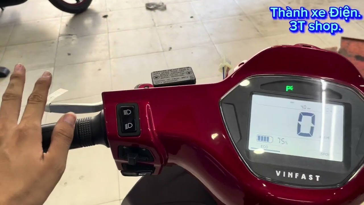 XE MÁY ĐIỆN VINFAST Klara S2 | Mở FUll Nội Thất Đánh Giá Khung Xe 