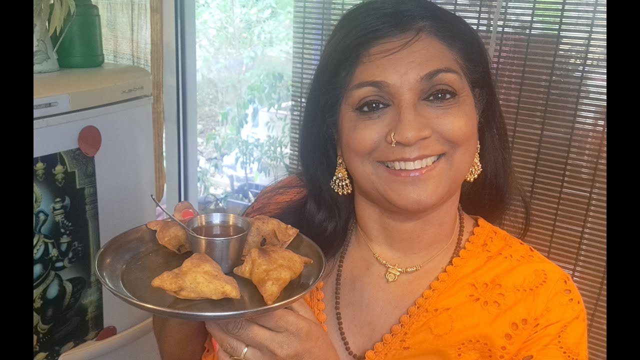 SAMOSAS AUX LEGUMES /TRADITIONNEL DELHI STREET FOOD
