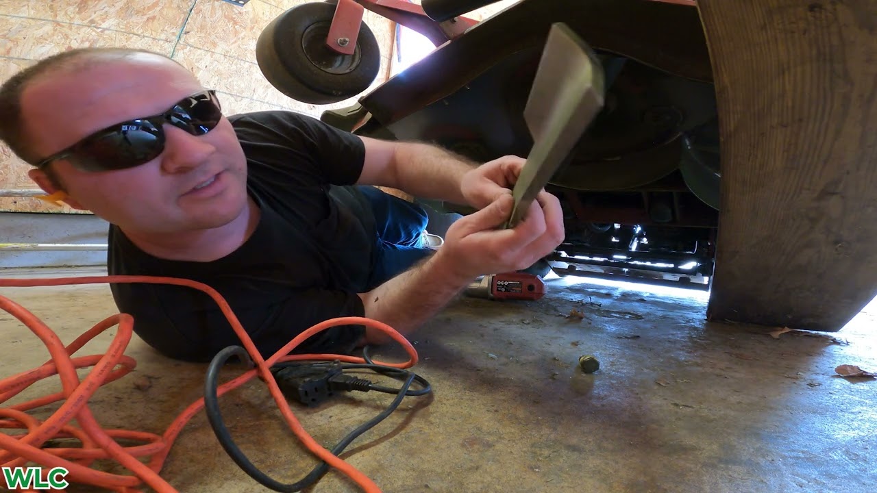Maintenance on the Ferris 52inch Z2 Stander!!