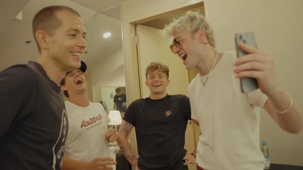 TikTok Fails And Crocs In Manila - EP8/Asian Tour - The Vamps Plus