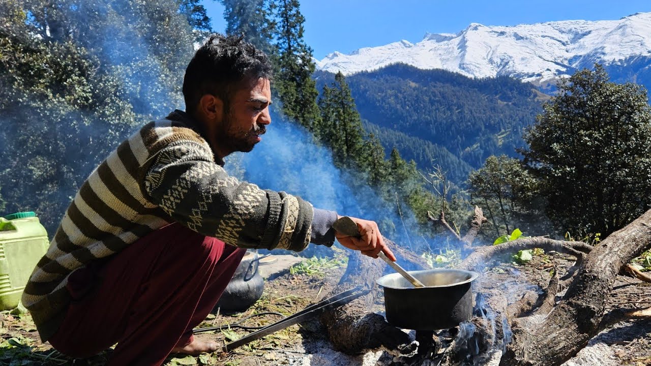 FOREST CAMPING WITH HIMALAYAN NOMADIC HINDU GUJJAR SHEPHERD'S. JUNGLE CAMPING 🏕. 
