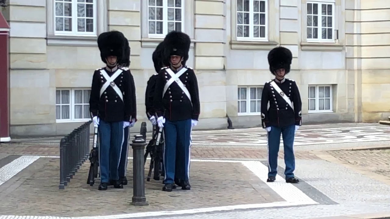 DENMARK 2019 - Palacio Amalienborg