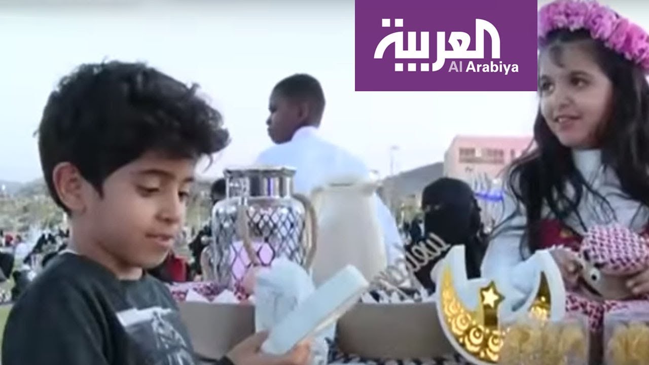 التاجر الصغير يبدع في مهرجان الورد الطائفي
