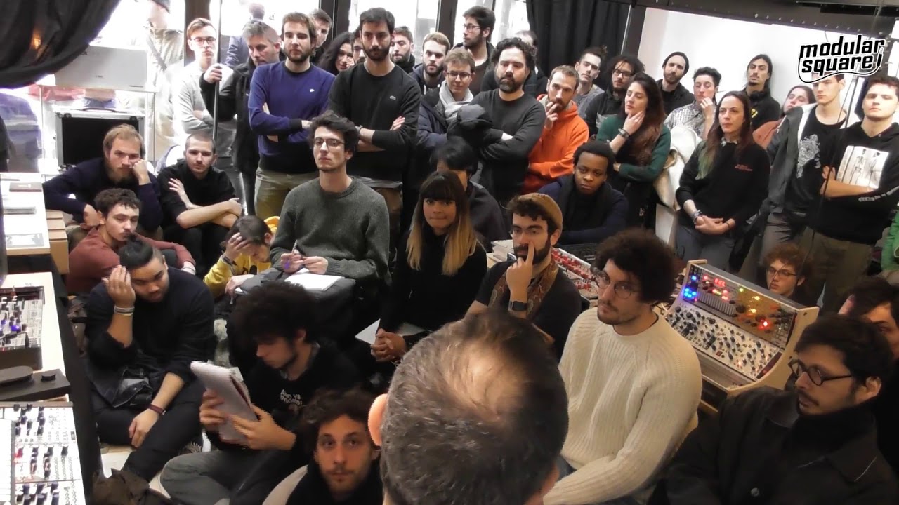 Initiation &agrave; la synth&egrave;se et aux synth&eacute;tiseurs modulaires