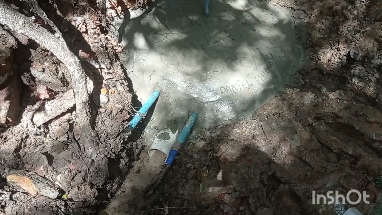 CONSTRU&Iacute; UMA PROTE&Ccedil;&Atilde;O PARA NASCENTE SOZINHO (M&Eacute;TODO CAXAMBU) CAPTA&Ccedil;&Atilde;O DE MINA D'&Aacute;GUA.