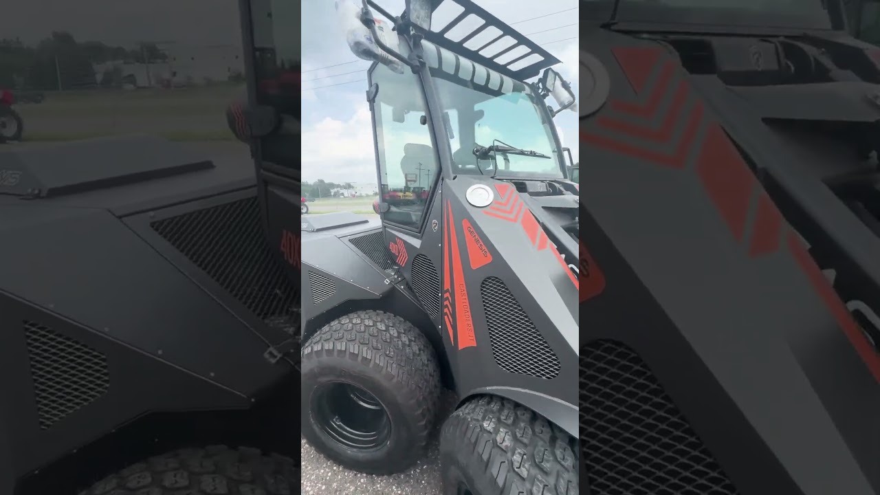 All wheel steer + articulation = unmatched turning radius. Cast Loaders 40XD #Shorts