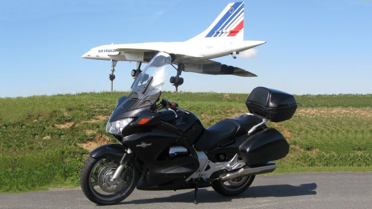 Présentation de ma Honda Pan European 1300