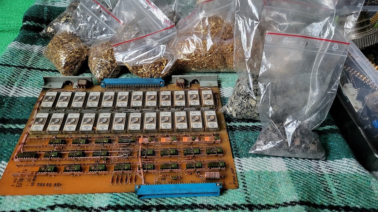 Złoto srebro Pallad ze starej elektroniki. Czy warto zbierać??