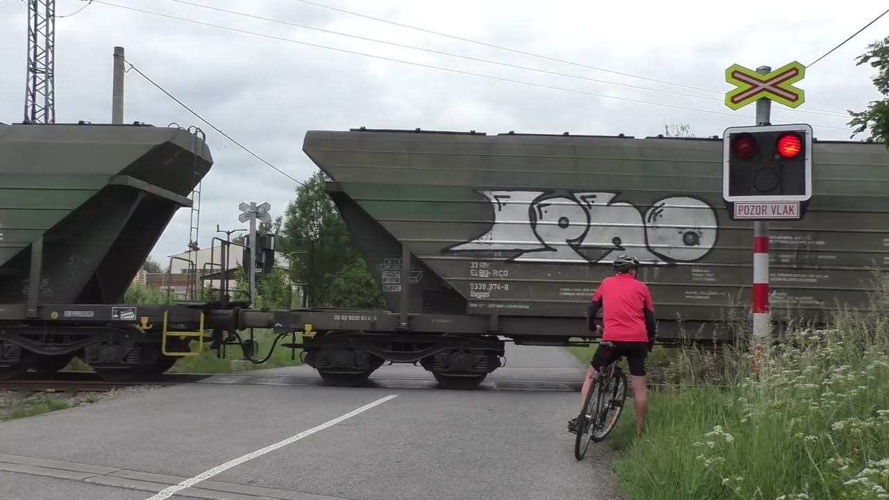 Železniční přejezd Mimoň #5 (CZ) - 4.6.2024 / Railroad crossing