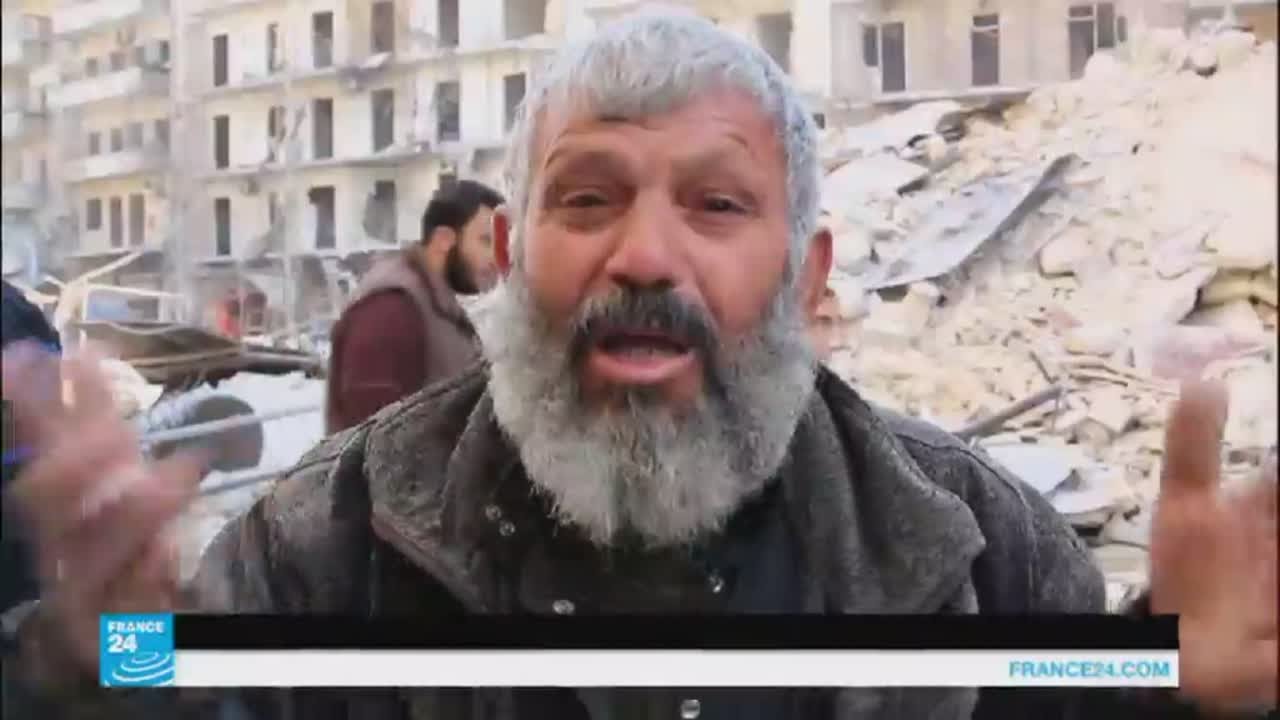 غارات جوية عنيفة على حي الشعار شرقي حلب