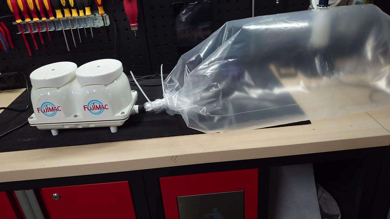 Fujimac vs koi transport bag