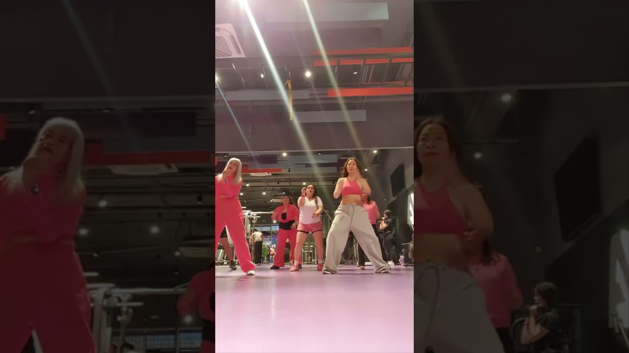 K-Pop Mix with coach Tobey.