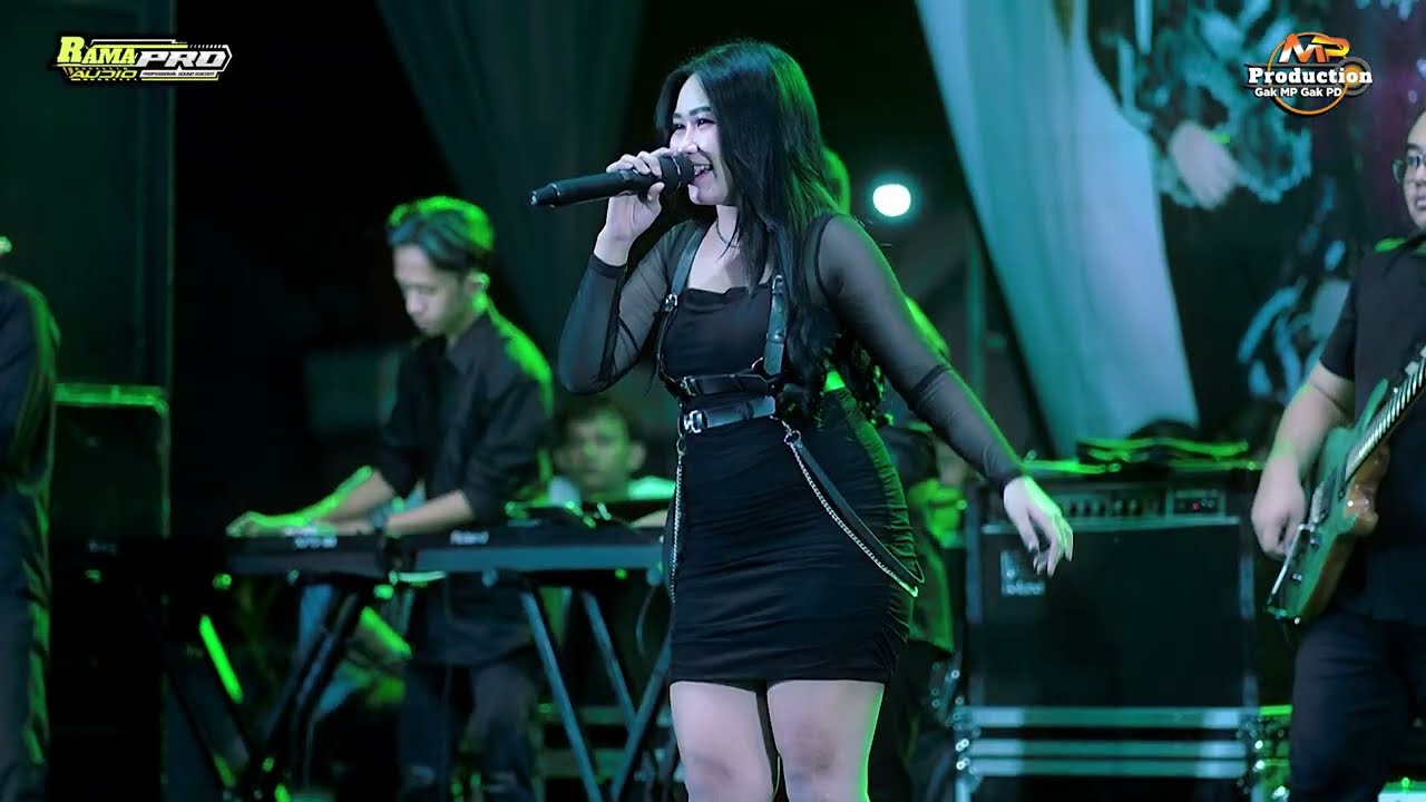 AINI ZAMMA || SUTRADARA CINTA - NEW ASTINA LIVE GENENG NGAWI - RAMA AUDIO
