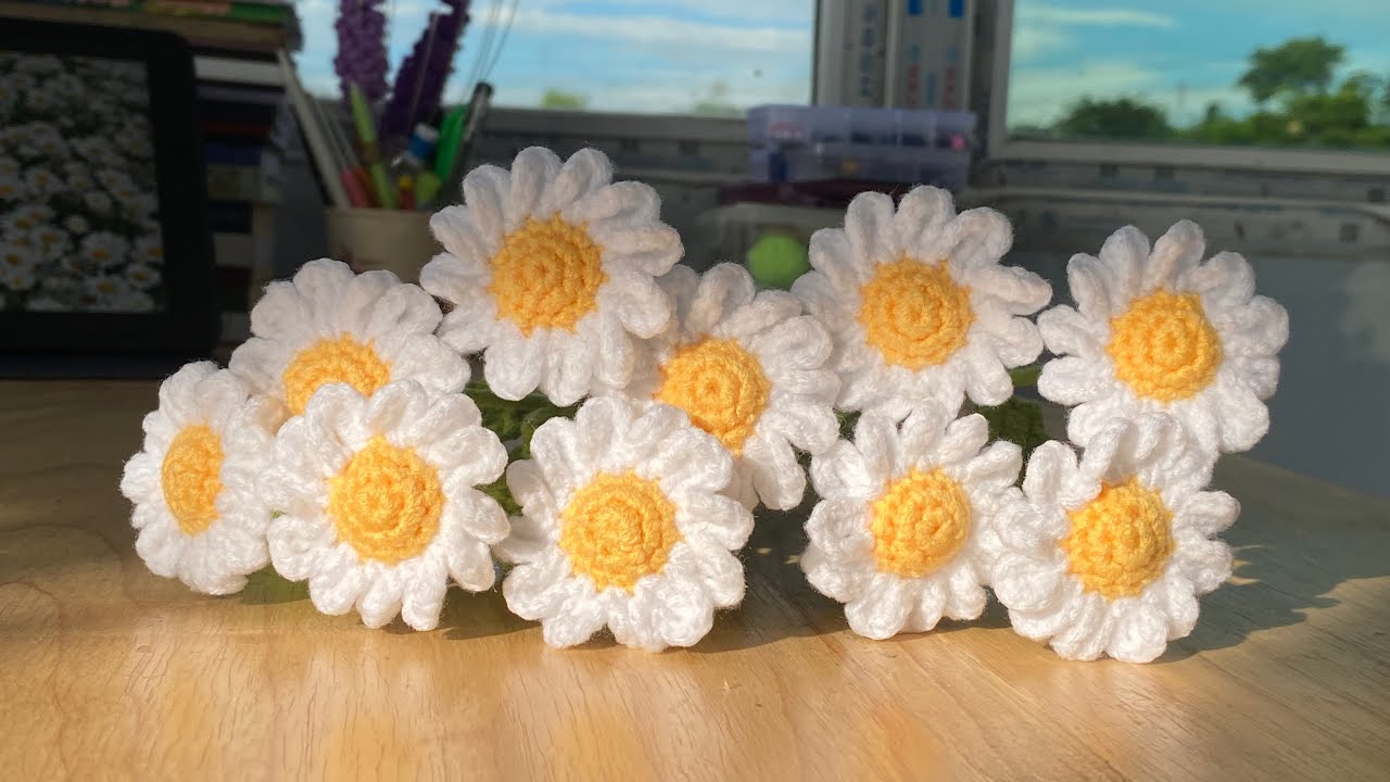 Crochet Daisy Flower(ဒေစီပန်း ထိုးနည်း) 🌼