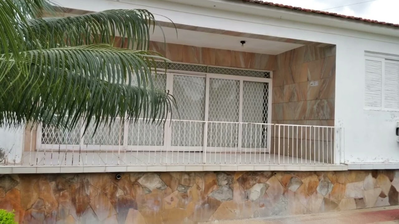 Bel&iacute;ssima casa &agrave; venda em Serra Talhada - PE!