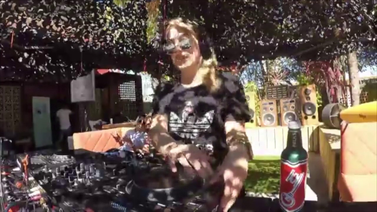 Pao Calderon Live  @ Miami,  Electronic Groove