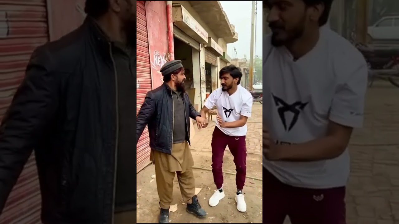 #funny#Yaar shuttle band💐🧔🍷🥇👆👍Nahin ho raha hai in hockey Kiya yaar band #comedy#duet#village#vlog#