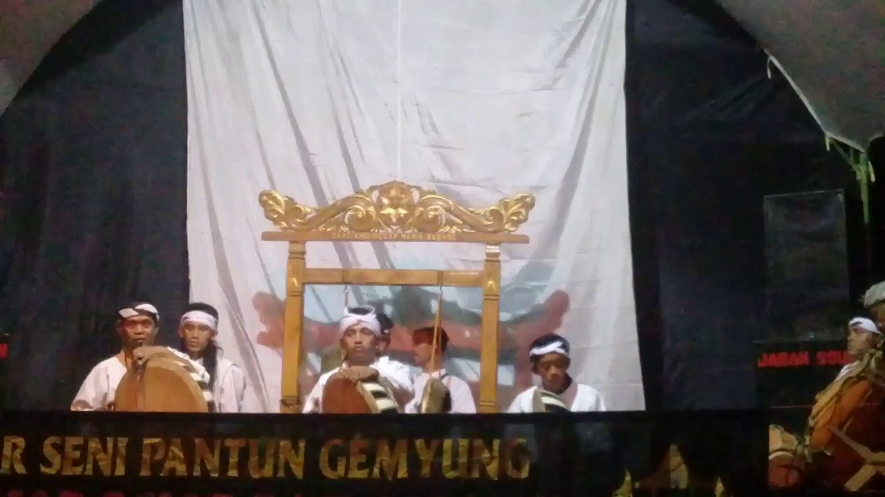 Gemyung subang dangiang linggar manik