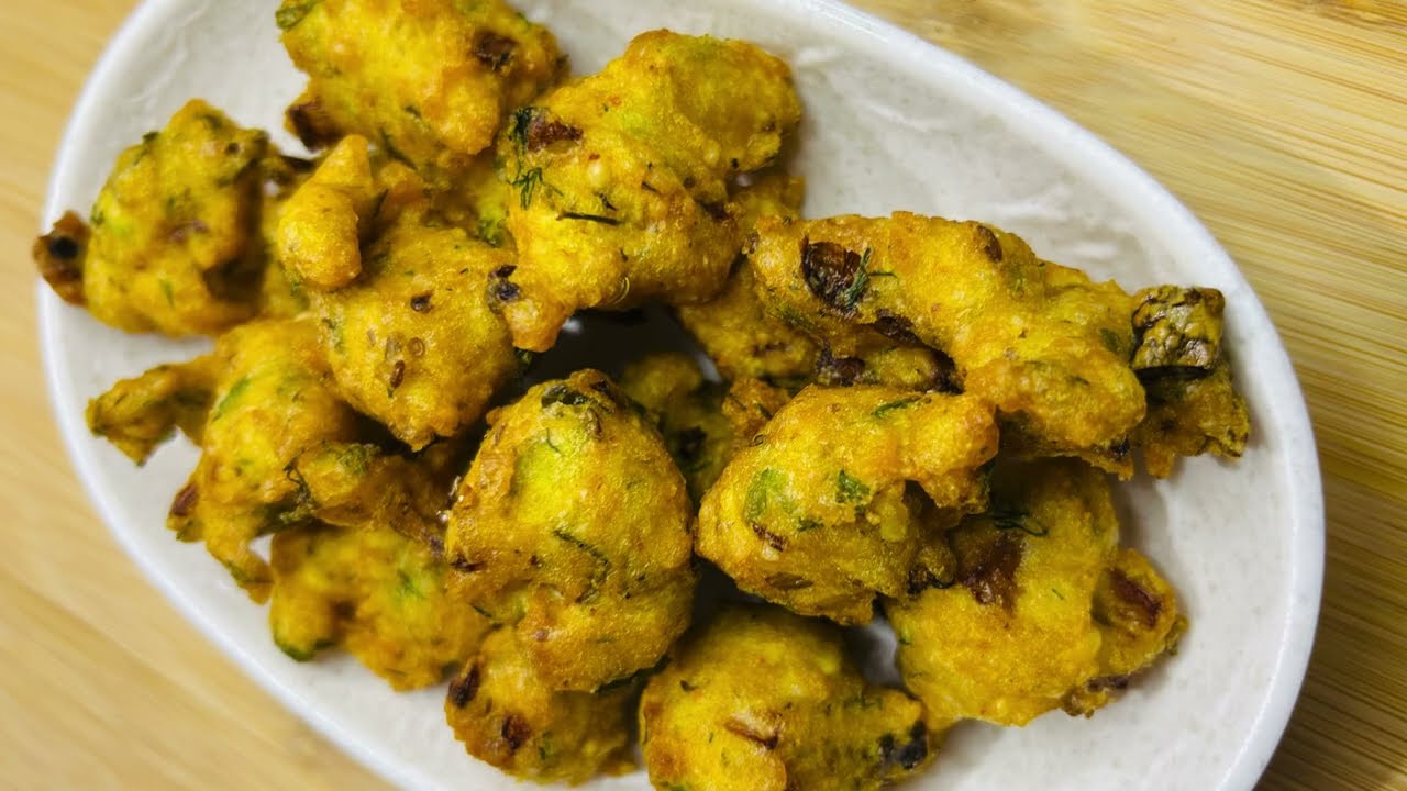Crispy Moong Udad Dal Pakode Recipe | Dal Pakora | Easy Evening Snack