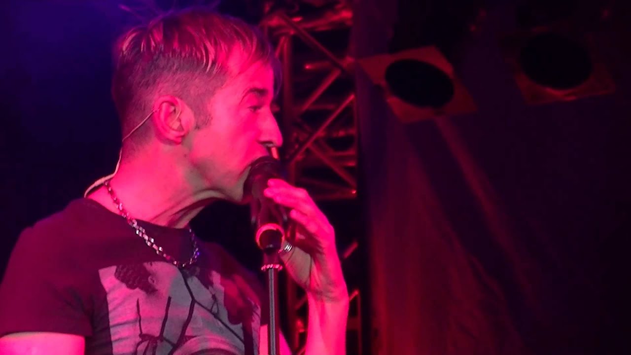 IT MUST BE LOVE - LIMAHL - BUTLINS SKEGNESS 80'S WEEKENDER