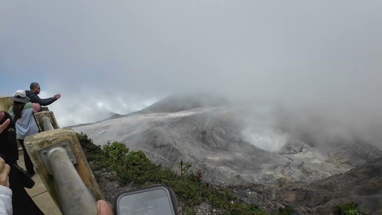 Volcan Poas Costa Rica